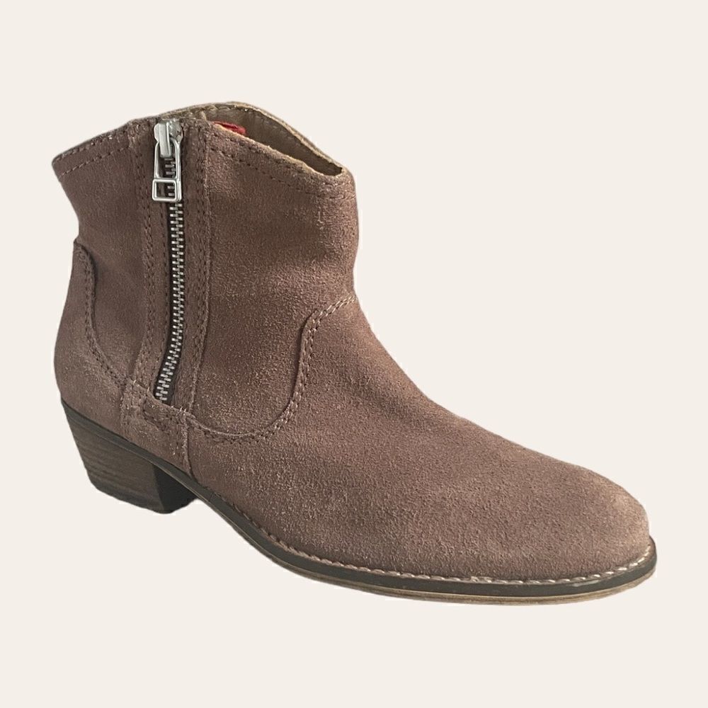 Steve Madden Leonn Taupe Suede Leather Western Ankle Boots Zip Sz 7